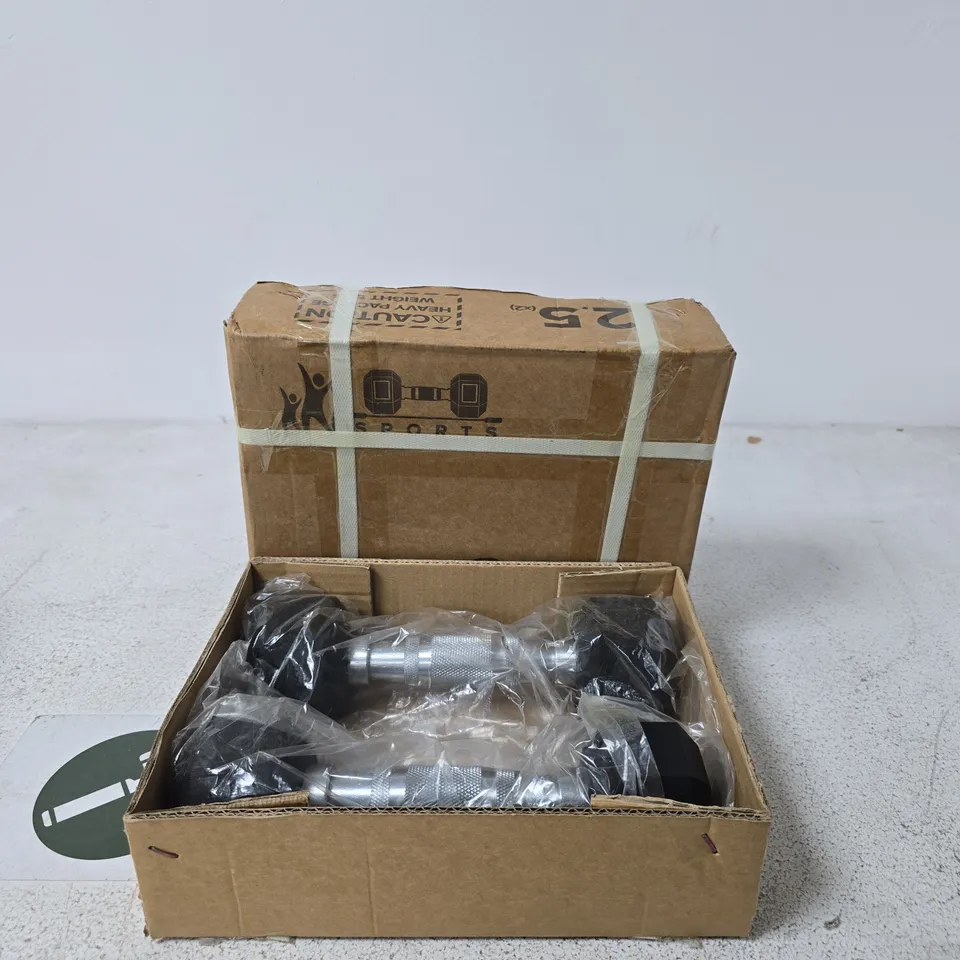 BOXED SPORTS 2 X 2.5KG EXERCISE WEIGHTS