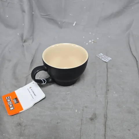 LE CREUSET STONEWARE MUG – BLACK EXTERIOR, CREAM INTERIOR