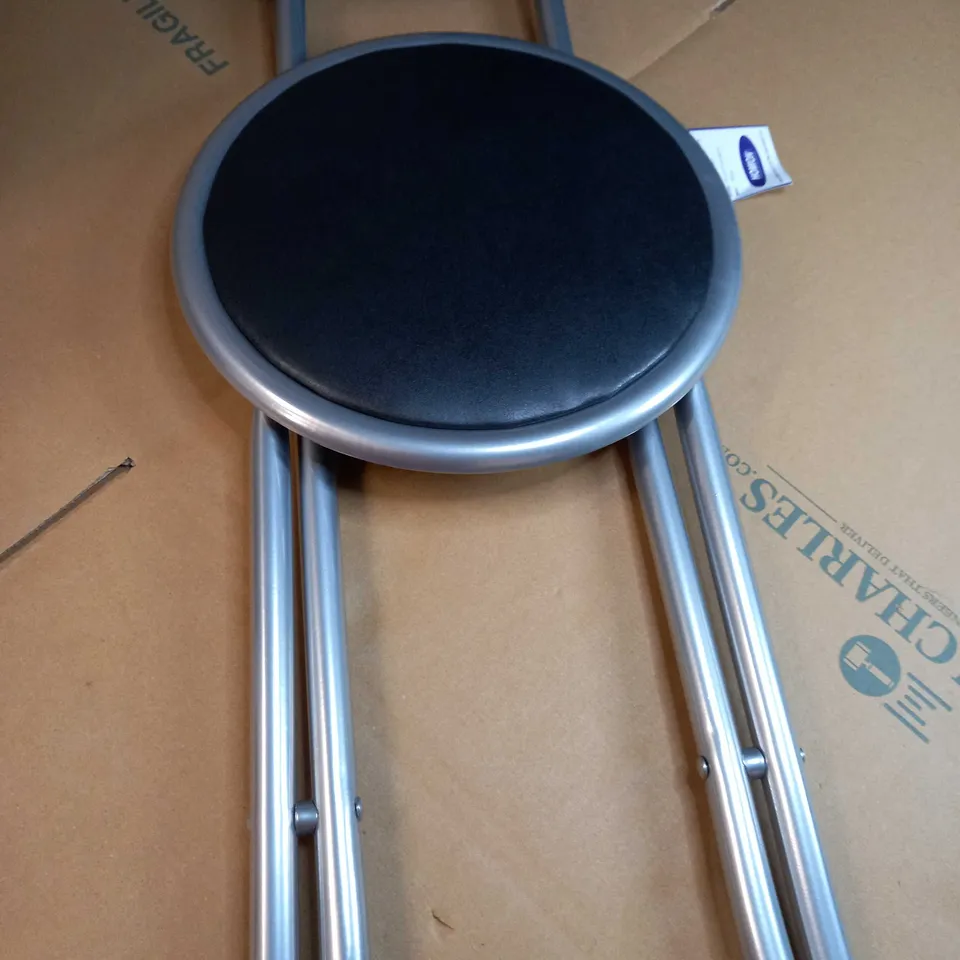 DESIGNER CHROME/BLACK BREAKFAST BAR STOOL/CHAIR