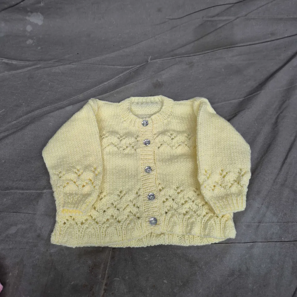 Set of 5 Baby Knitted Cardigans SIZES NOT VERIFIED – Cream, Yellow, Pink & White 