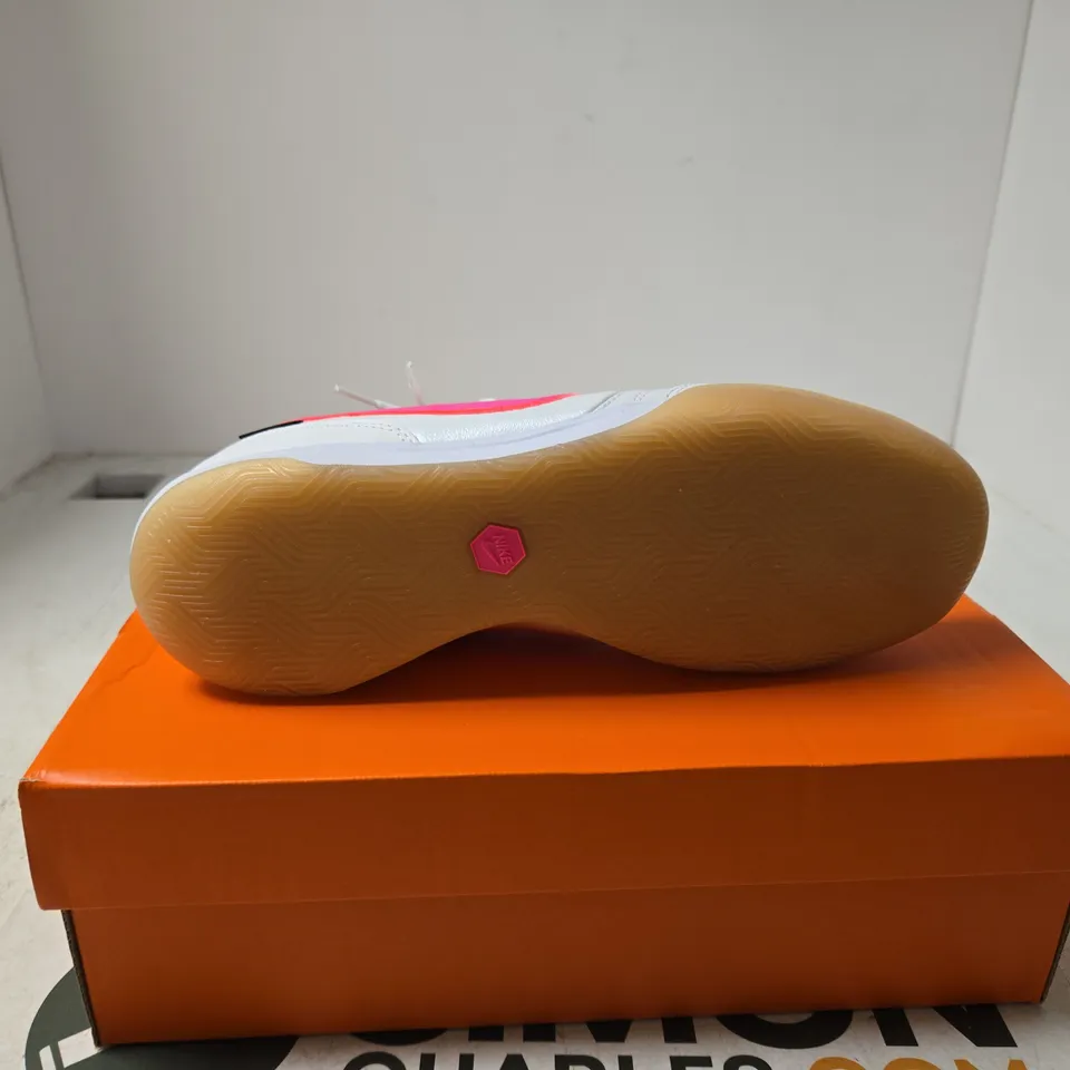 NIKE TIEMPO WHITE/PINK TRAINERS UK 9.5 BOXED