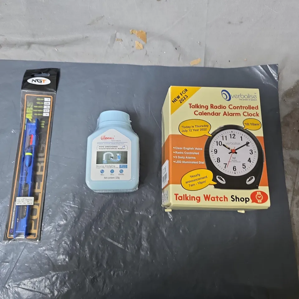 APPROXIMATELY 10 ASSORTED HOUSEHOLD ITEMS TO INCLUDE TALKING RADIO, PIPE DREDGING KIT & FISHING FLOAT ETC