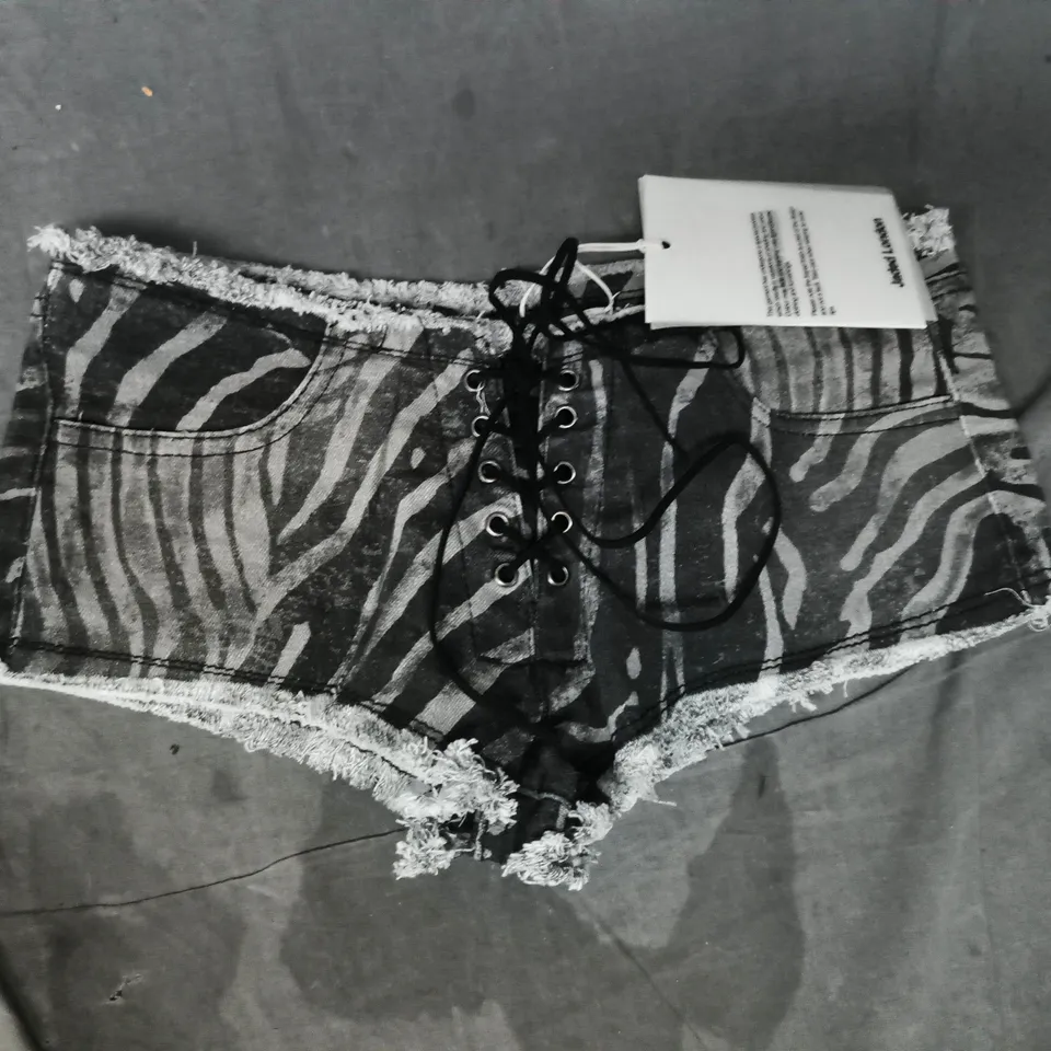 JADED LONDON ZEBRA PRINT LACE-UP SHORTS WITH FRAYED HEM SIZE 24