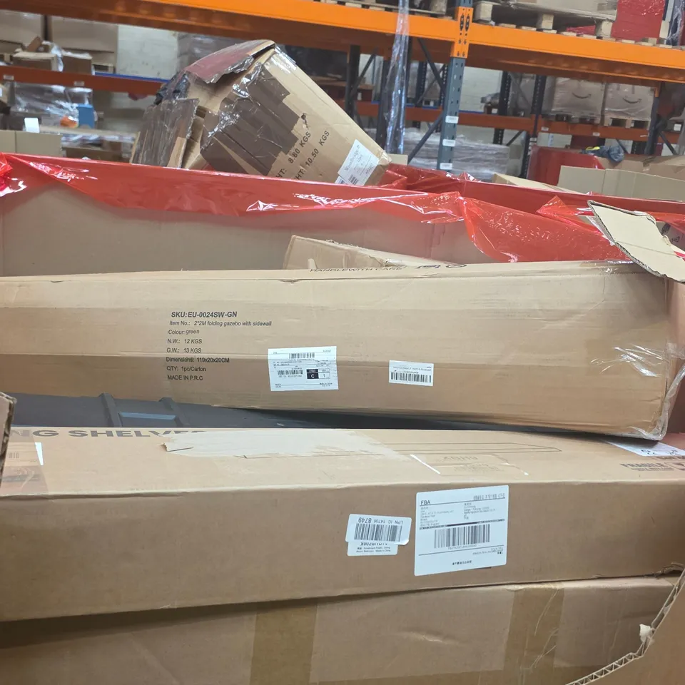 PALLET OF ASSORTED HOUSEHOLD GOODS AND PRODUCTS TO INCLUDE;TOILET SEAT COVER,TENNIS ACCESSORIES,RETRACTABLE SAFETY GATE