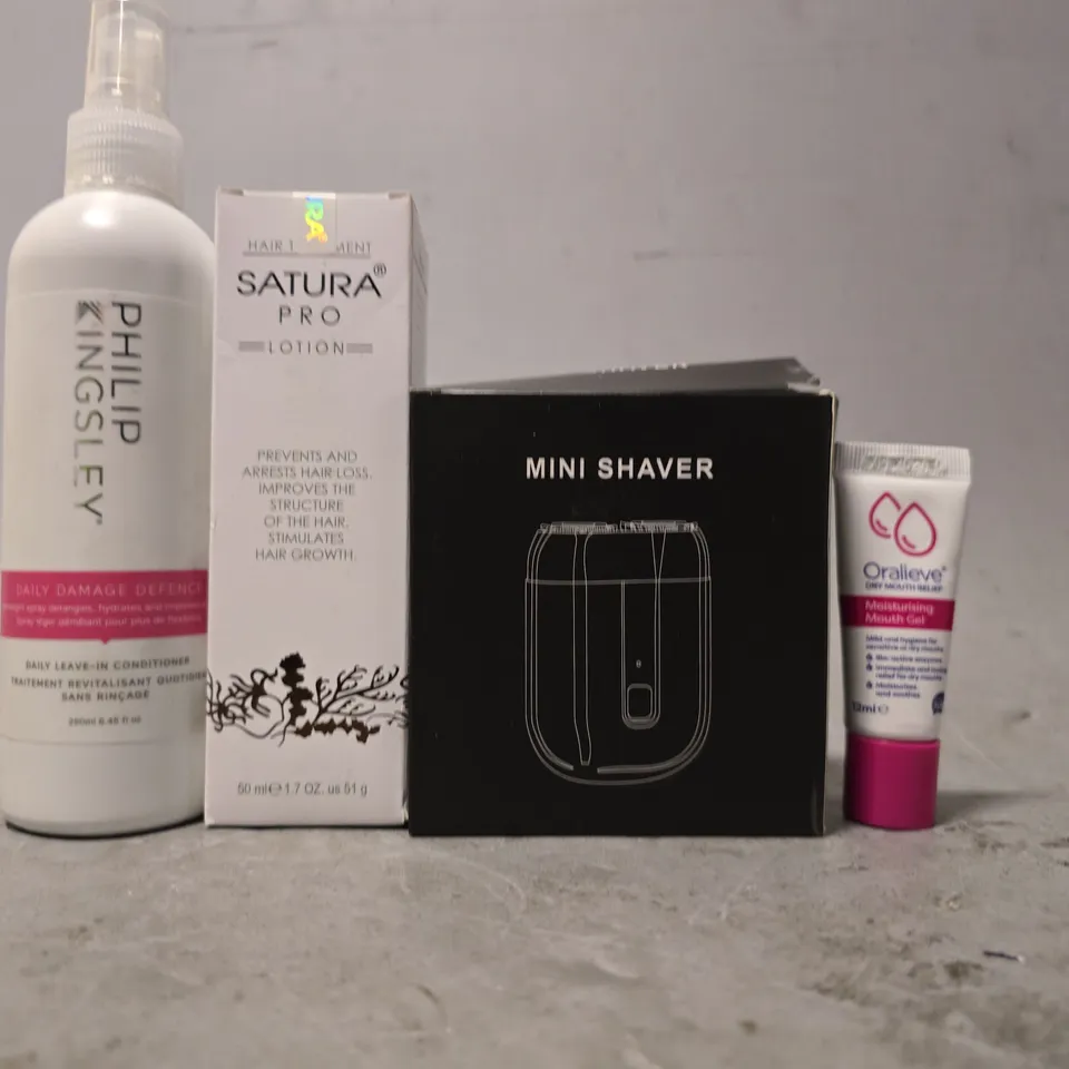 APPROXIMATELY 25 ASSORTED HEALTH & BEAUTY ITEMS TO INCLUDE - MINI SHAVER , SATURA PRO ETC