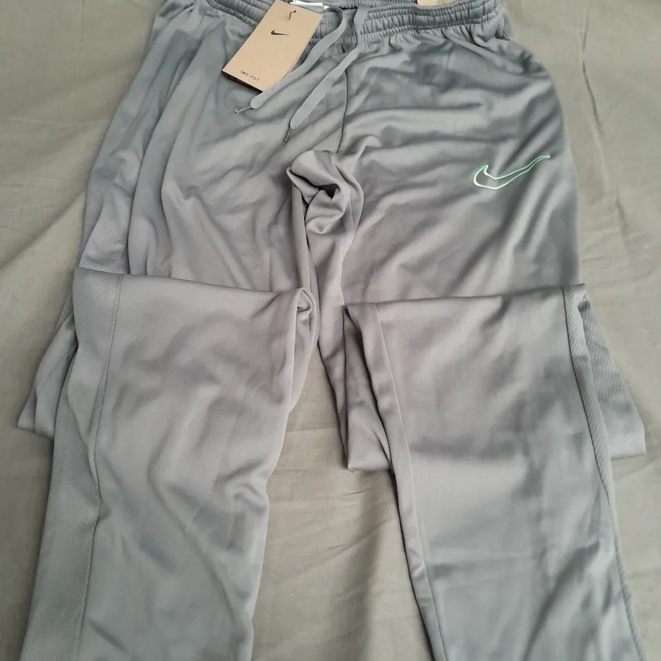 NIKE ACADEMY DRI-FIT TROUSERS, SMOKEY GREY - SIZE M