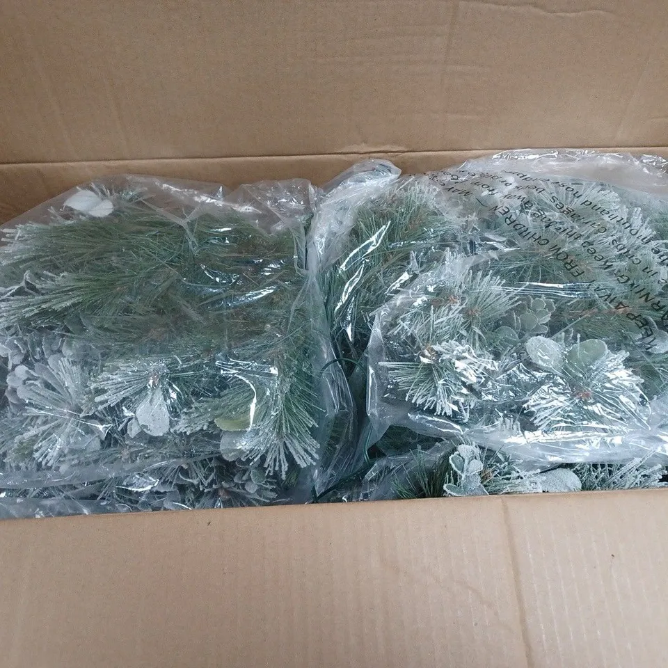 BOXED K BY KELLY HOPPEN COTSWOLDS PRE-LIT 120CM CHRISTMAS TREE