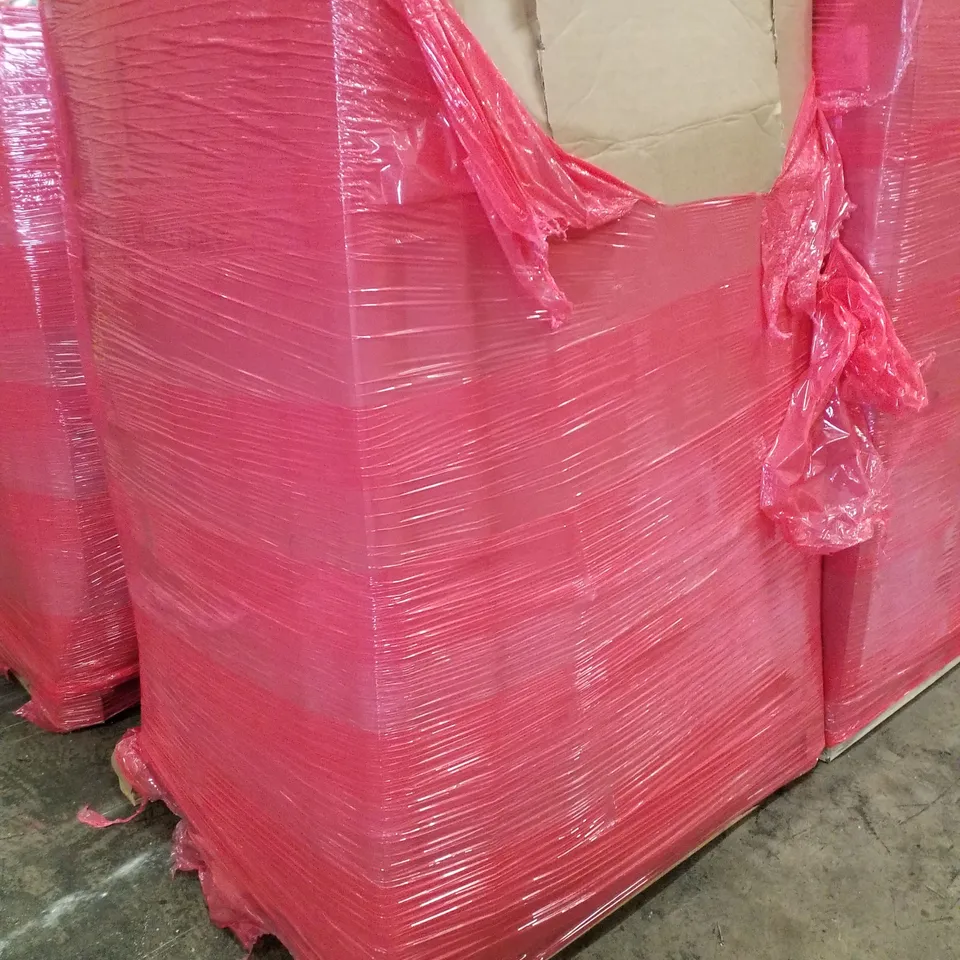 PALLET CONTAINING ASSORTED PRODUCTS INCLUDING MULTI-FUNCTION CLOTHES DRYER, SLUSHIE MACHINE, PUZZLE BOARD, CHRISTMAS TREE STAND