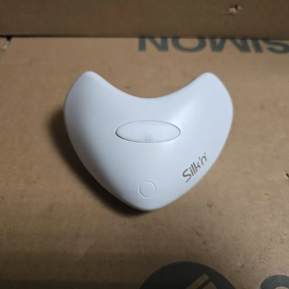BOXED SILK'N LUMILIPS LED LIP MASK