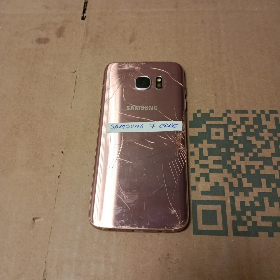 SAMSUNG GALAXY 7 EDGE SMART PHONE