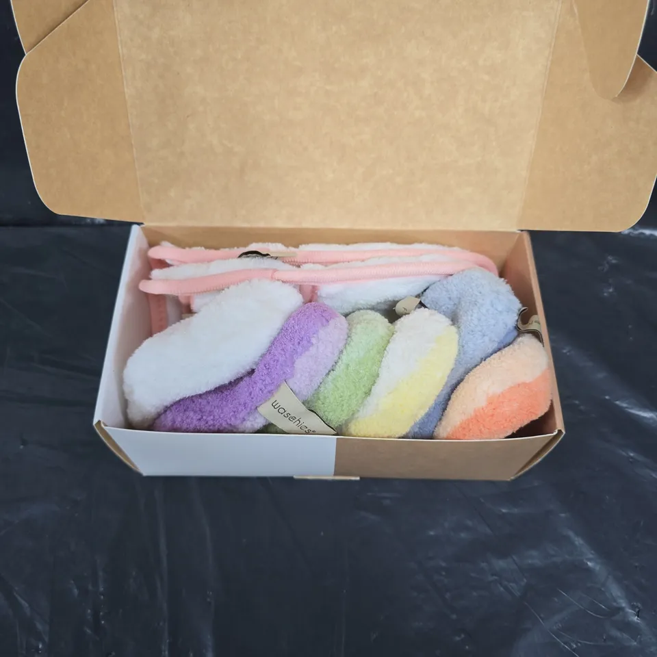 BOXED WASHIES PASTEL COLOUR FACE CARE SET 