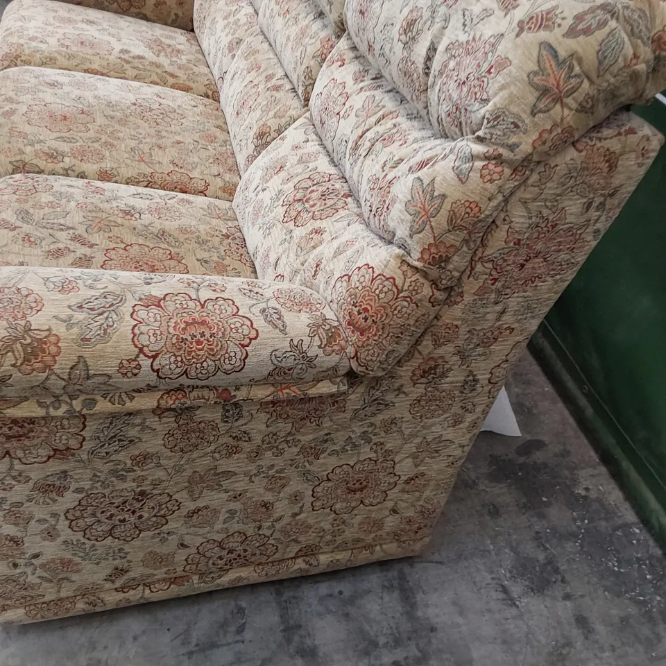 QUALITY BRITISH DESIGNER G PLAN MALVERN THREE SEATER SOFA CONISTON AVENUE FABRIC 