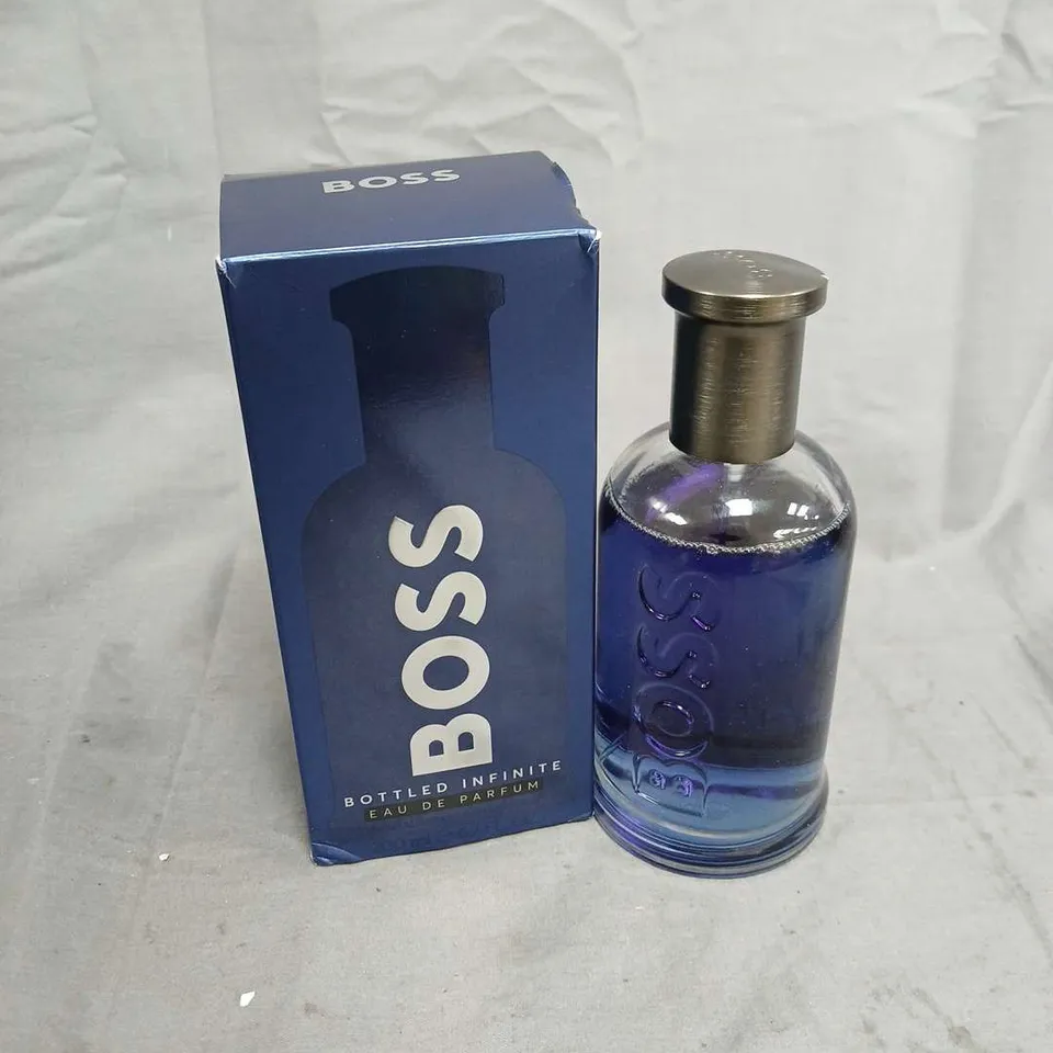 BOXED BOSS BOTTLED INFINITE EAU DE PARFUM – BLUE BOTTLE