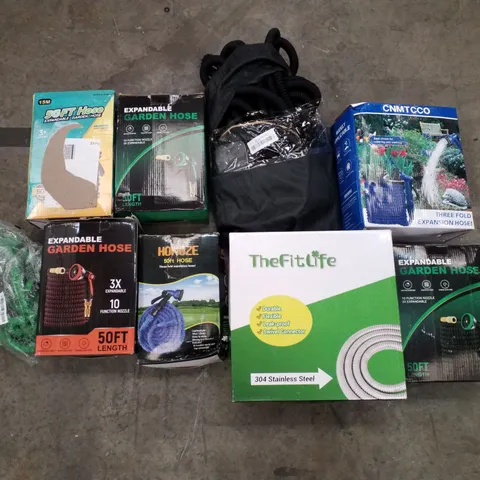 PALLET OF ASSORTED GARDEN HOSES