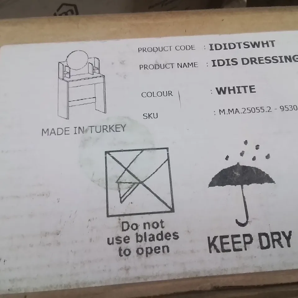 BOXED IDIS DRESSING TABLE WHITE