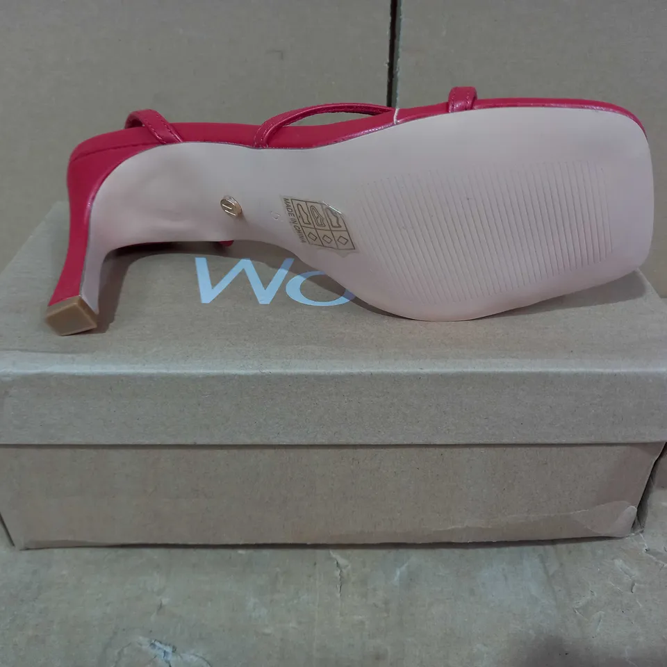 BOXED PAIR OF WALLIS HEELS IN RED UK SIZE 5