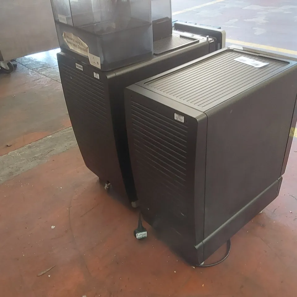 FRANKE A600 SWISS MADE COMMERCIAL COFFEE MACHINE WITH CLEANMASTER MILK CHILLER