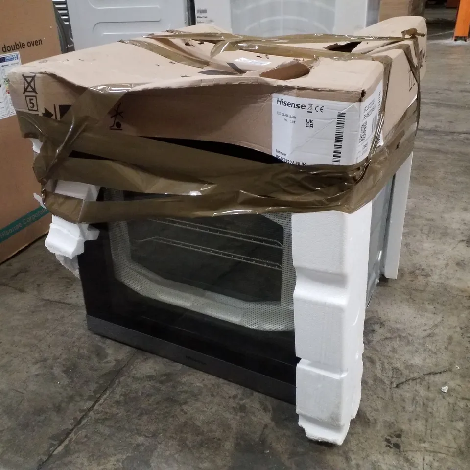 HISENSE INTEGRATED SINGKE OVEN BLACK BSA63222ABUK