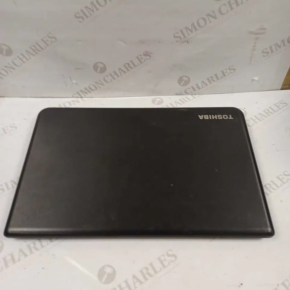 TOSHIBA SATELLITE PRO C50-A-1E6 LAPTOP