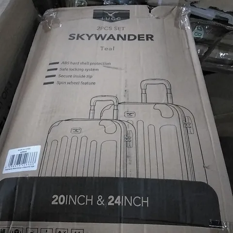 BOXED LUGG SKYWANDER HARDSHELL SUITCASE - TEAL