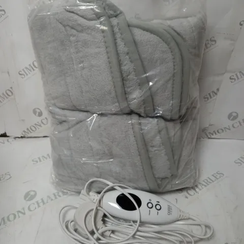 COZEE HOME HEATED BLANKET IN LIGHT GREY