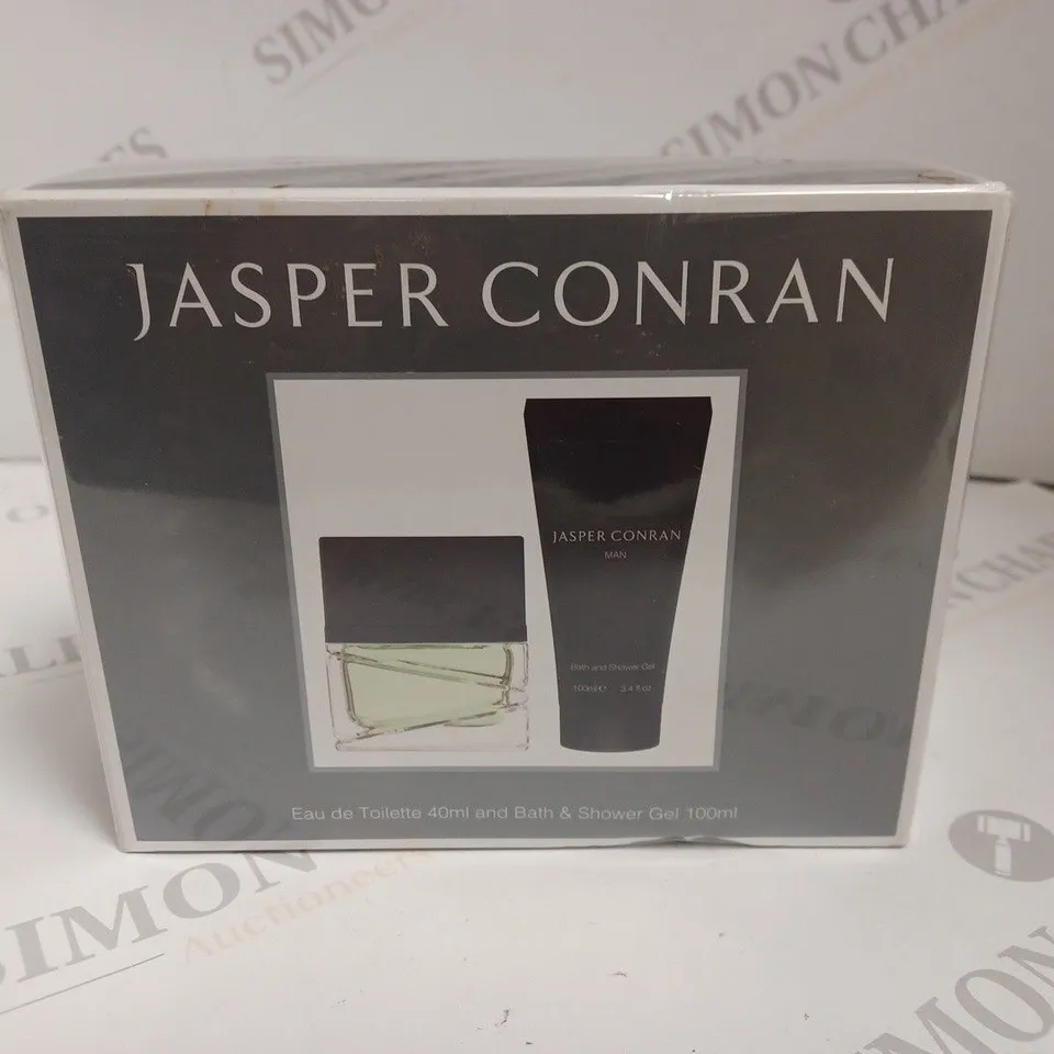 SEALED JASPER CONRAN EAU DE TOILETTE AND BATH SHOWER SET 