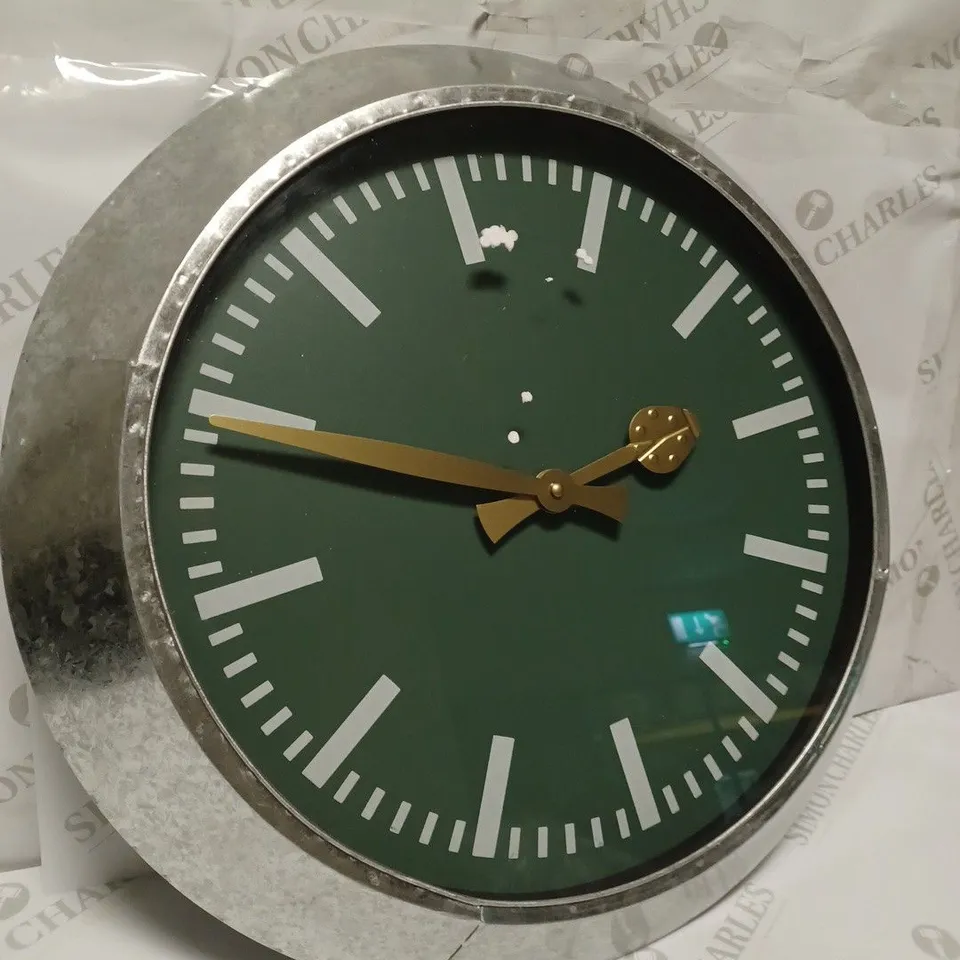 LARGE OUTDOOR GALVANISED STEEL CLOCK - GREEN FACE