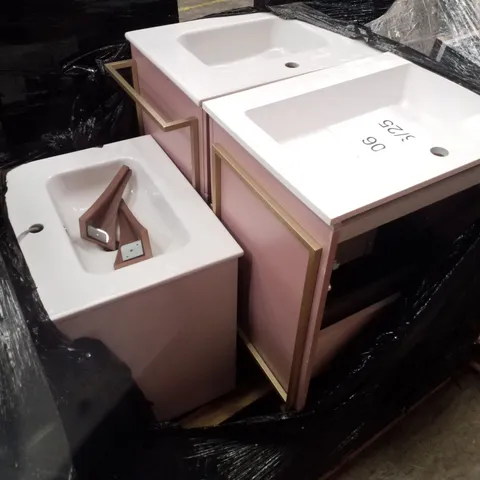 PALLET CONTAINING 3 VANITY UNITS 