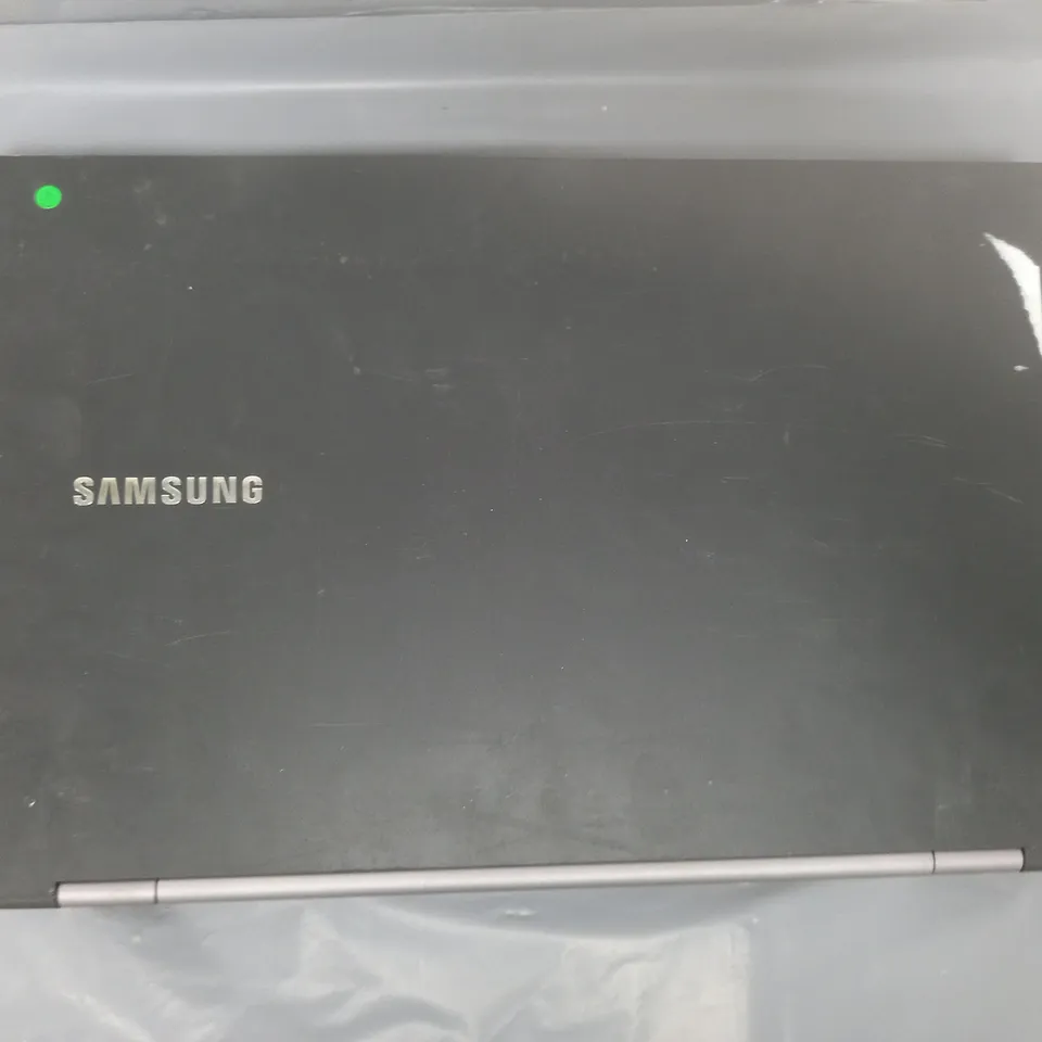 SAMSUNG 400B4A/400B5A/200B4A/200B5A 15 INCH	CELERON P4600 2.00GHZ