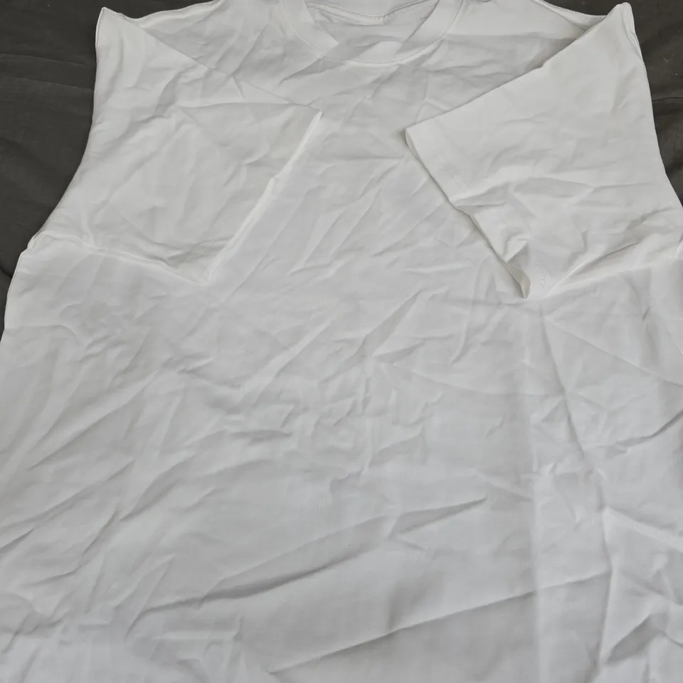 ÉCLAIR DE VOIR OVERSIZED T-SHIRT - WHITE - SIZE SMALL