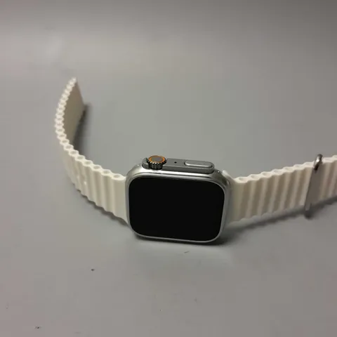 WATCH8 ULTRA SMART WATCH