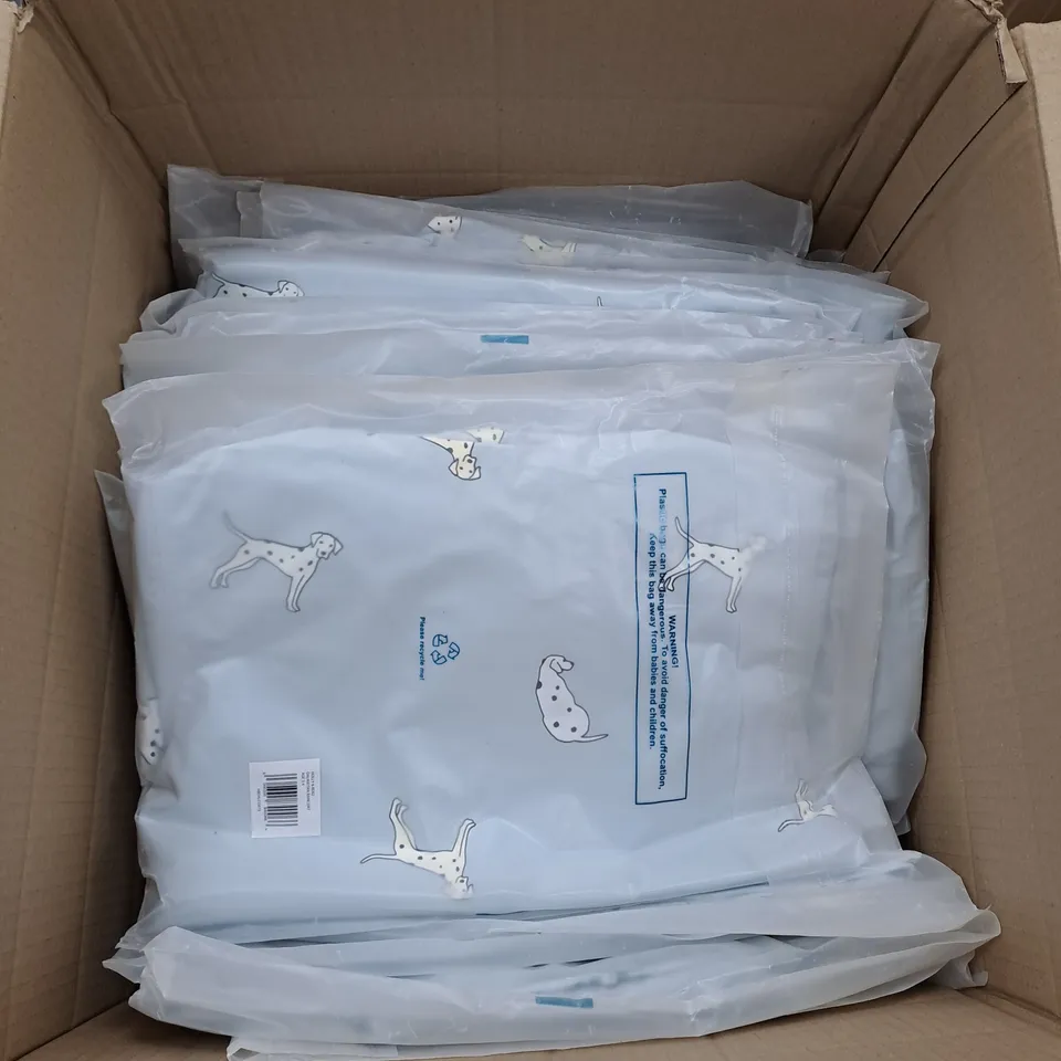 BOX OF APPROXIMATELY 20 HOLLY AND BEAU COLOUR CHANGING RAINCOATS - LIGHT BLUE DALMATIAN - SIZES MAY VARY