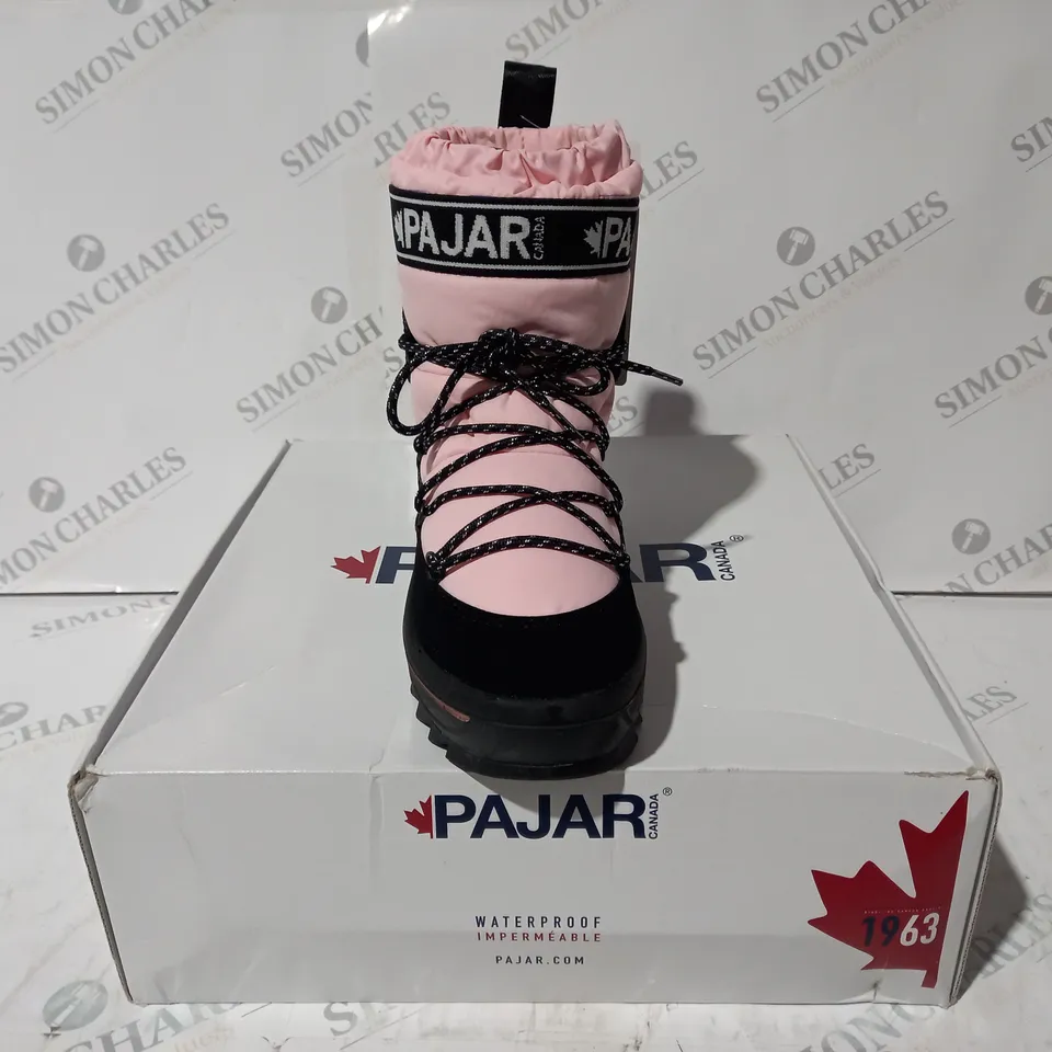 BOXED PAIR OF PAJAR GALAXY WATERPROOF BOOTS IN PINK EU SIZE 39