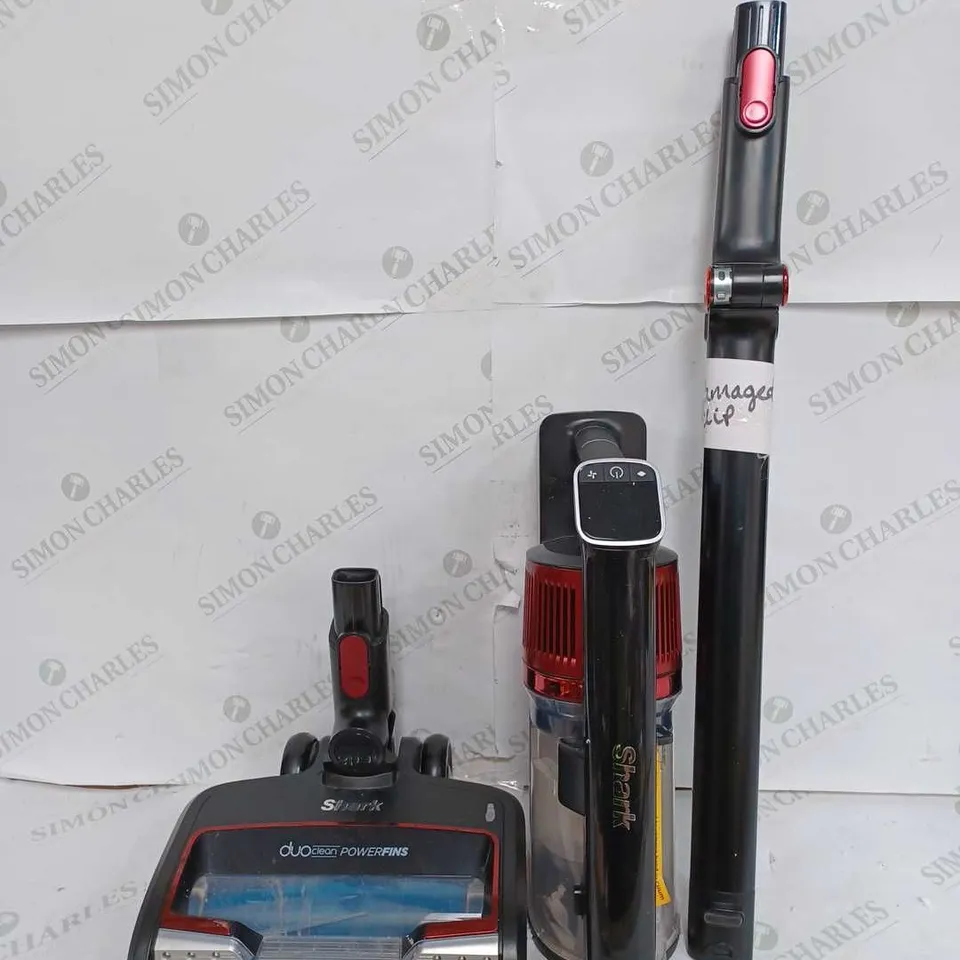 SHARK CORDLESS VACUUM IZ300UKT
