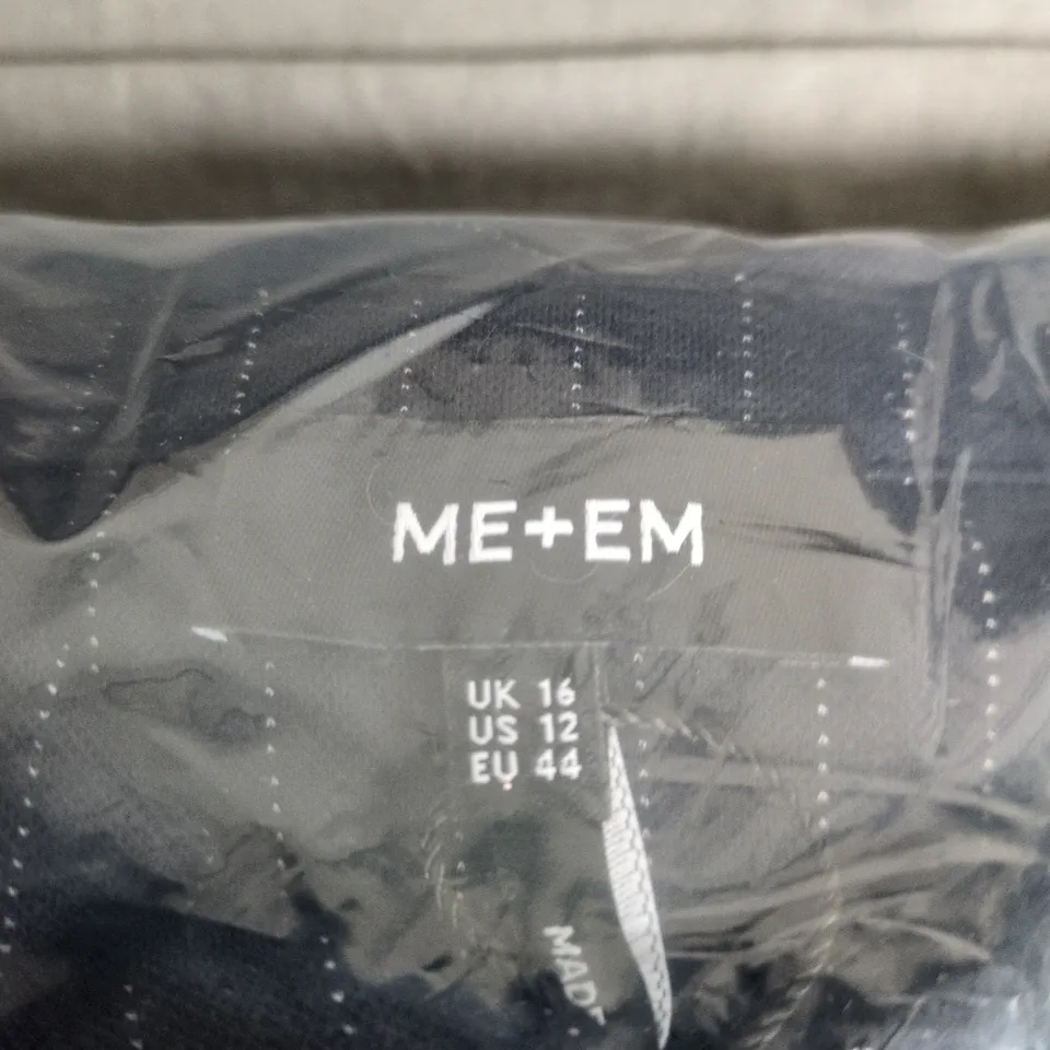 ME+EM PINSTRIPE PONTE CARGO JUMPSUIT – NAVY/WHITE, UK 16