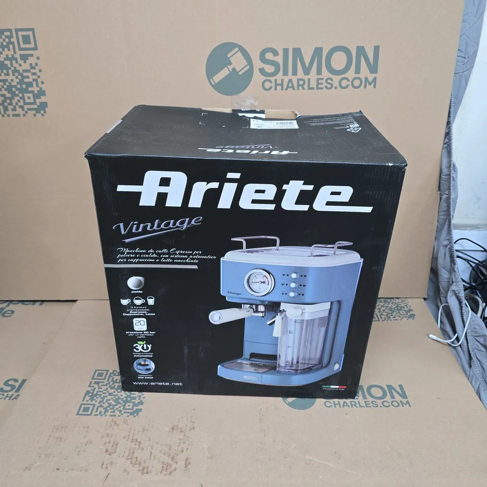 ARIETE VINTAGE ESPRESSO COFFEE MACHINE – BLUE (BOXED)