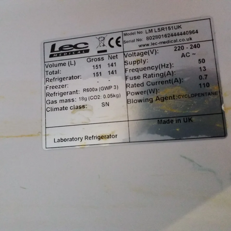LEC MEDICAL LSR151UK UNDER COUNTER FRIDGE 