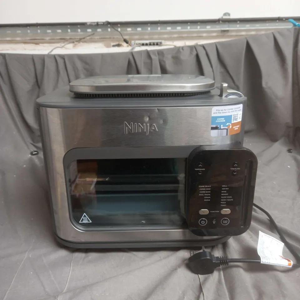 BOXED NINJA MULTIFUNCTION 14 IN 1 OVEN & AIR FRYER 