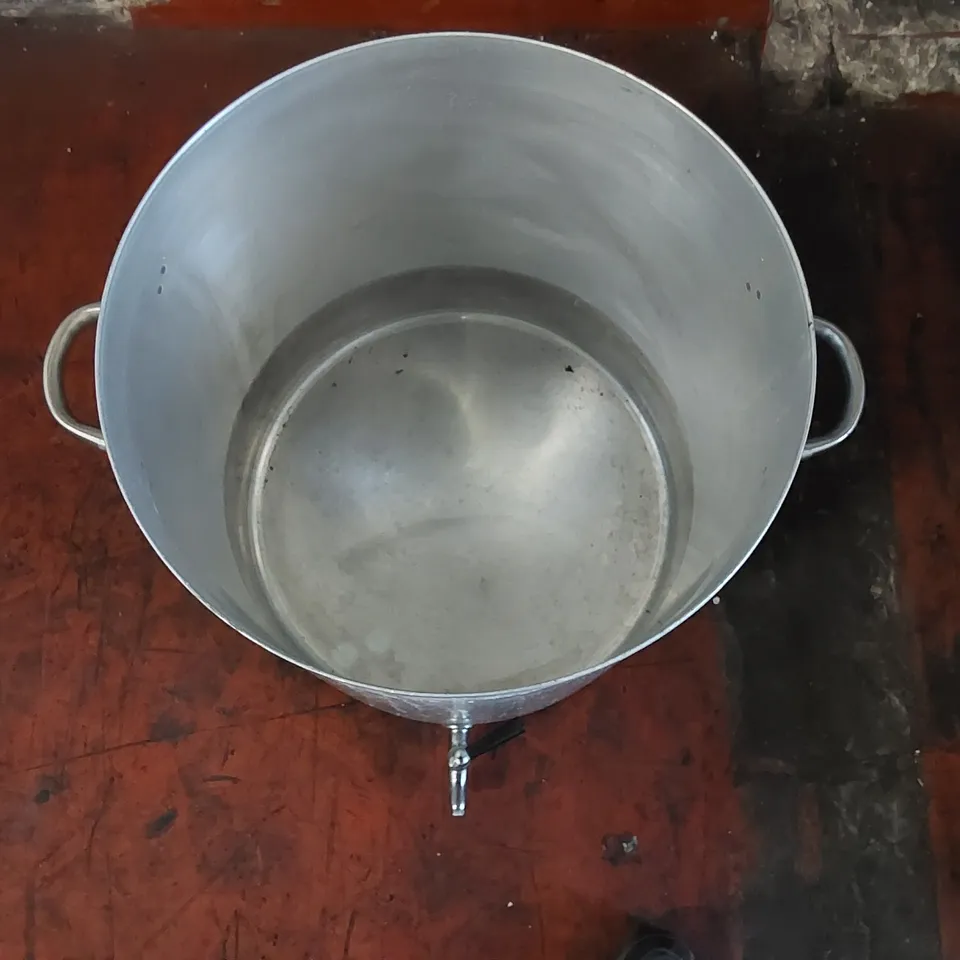 LARGE VINTAGE METAL HOT WATER URN WITHOUT LID