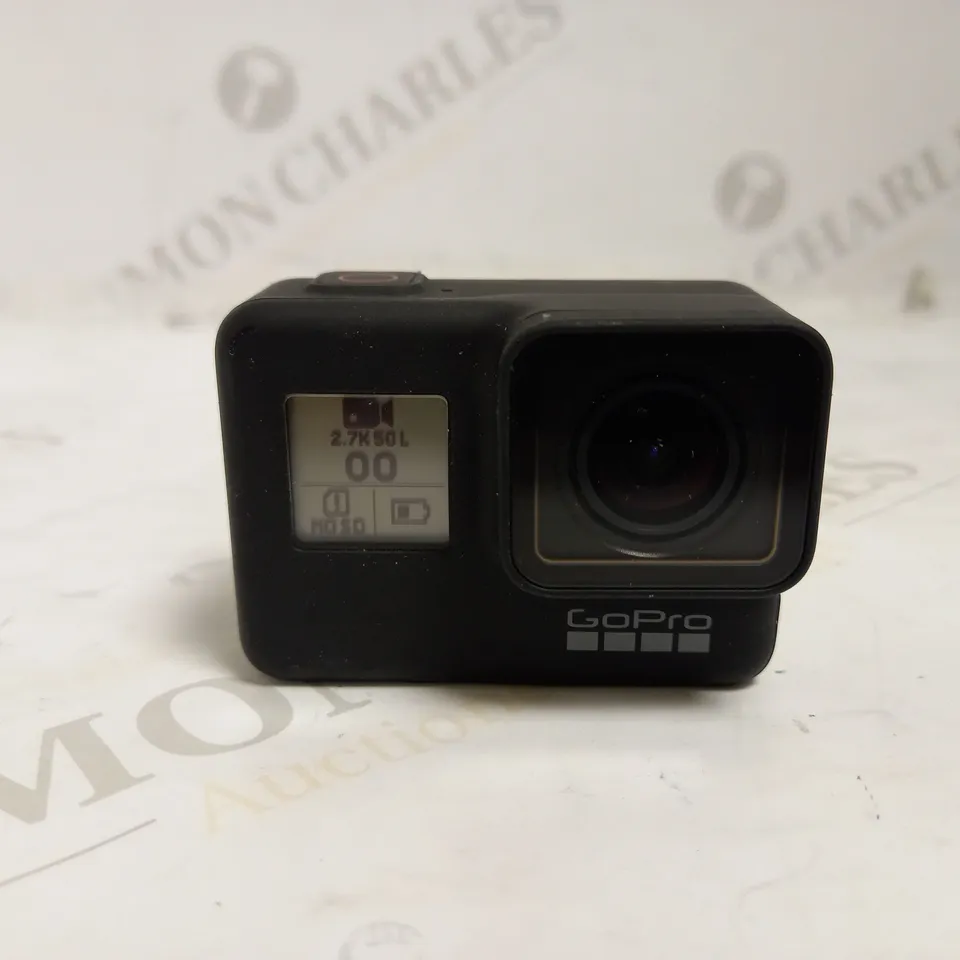 GOPRO BLACK 7 CAMERA