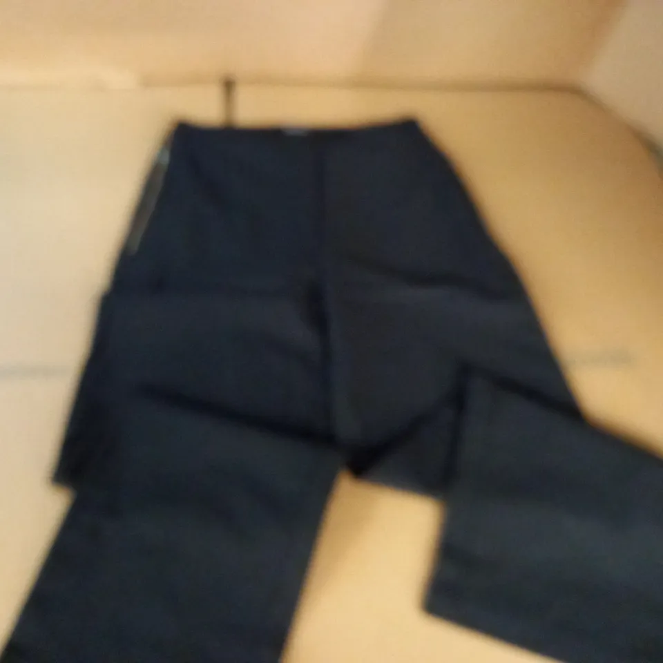 BRAND NEW KINTSUGI WOMENS BLACKK PETITE TROUSERS WITH SIDE ZIP - 20