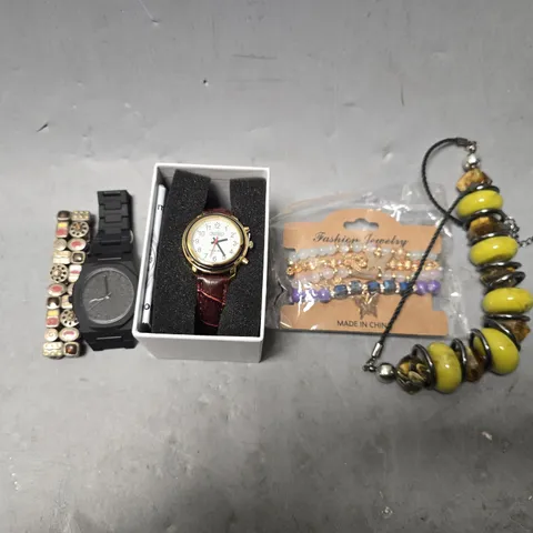 APPROXIMATELY 15 ASSORTED JEWELLERY ITEMS TO INCLUDE - WATCH , BRACELET , NECKLACE ETC