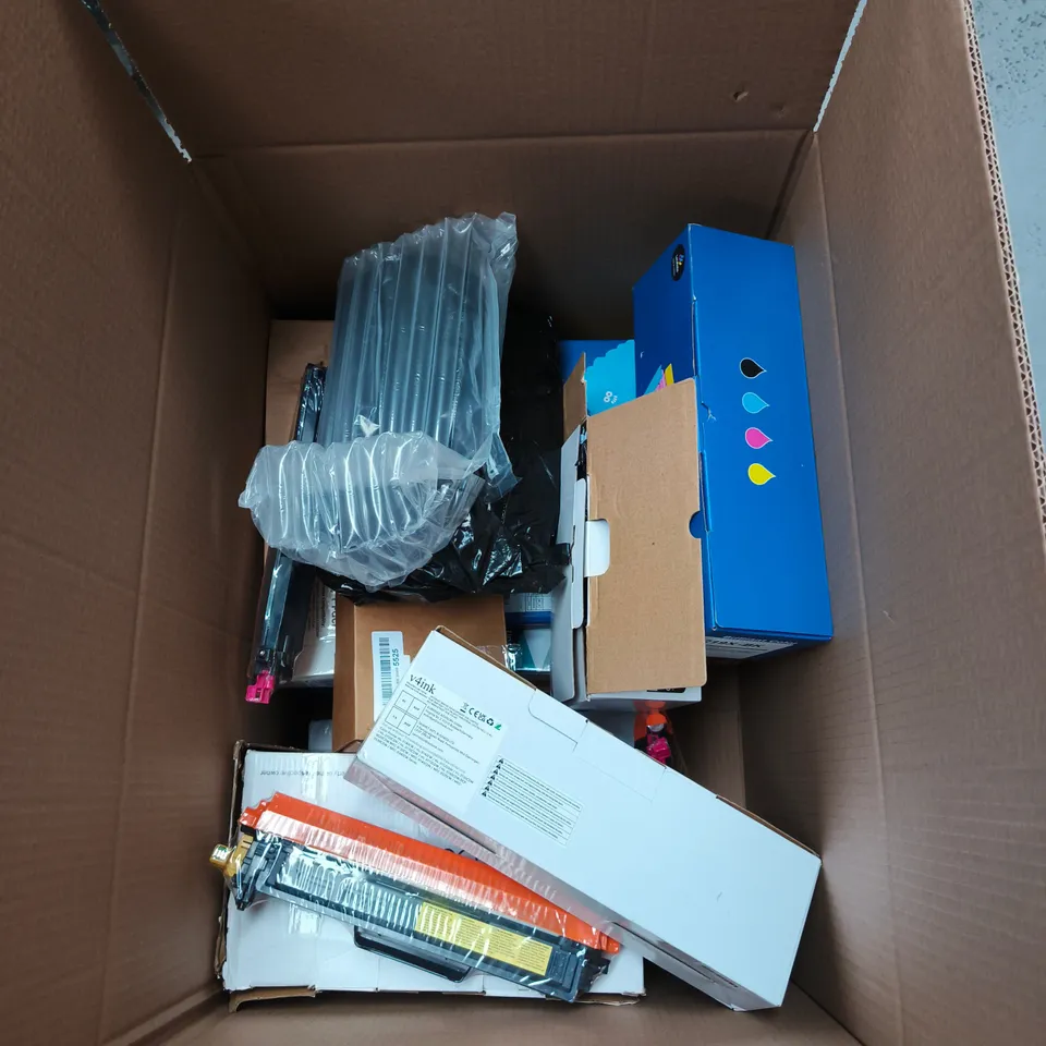 BOX OF APPROXIMATELY 10 ASSORTED PRINTER CARTRIDGE PRODUCTS