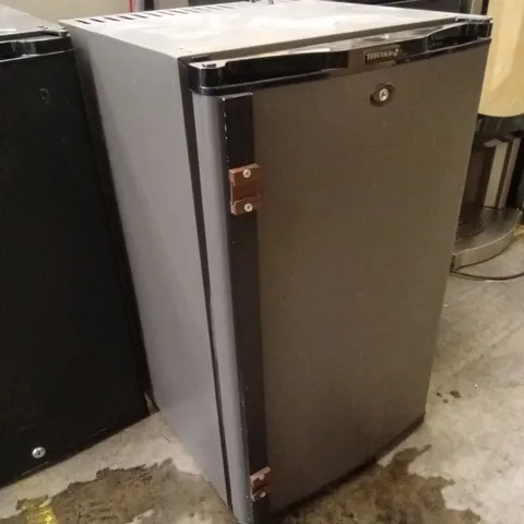 TEFCOLD MINI BAR FRIDGE