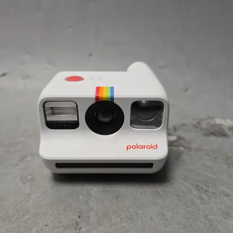BOXED POLAROID GO INSTANT CAMERA GEN 2 