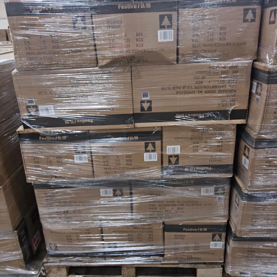 PALLET OF APPROXIMATELY 35 CASES, EACH CONTAINING 4 PACK OF SILVER VALUE PACK DECORATIONS, BRAND NEW. 
