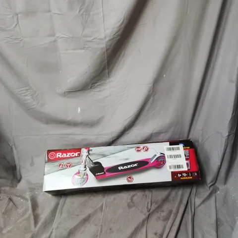 RAZOR SPORTS SCOOTER 