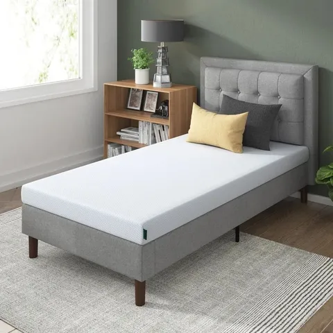 BOXED GREEN TEA FOAM MATTRESSES 10CM HEIGHT - SIZE UNSPECIFIED (1 BOX)
