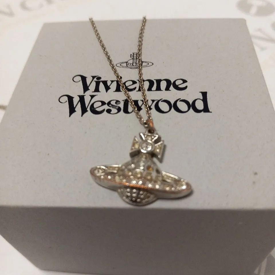 BOXED VIVIENNE WESTWOOD MINNIE BAS RELIEF PENDANT