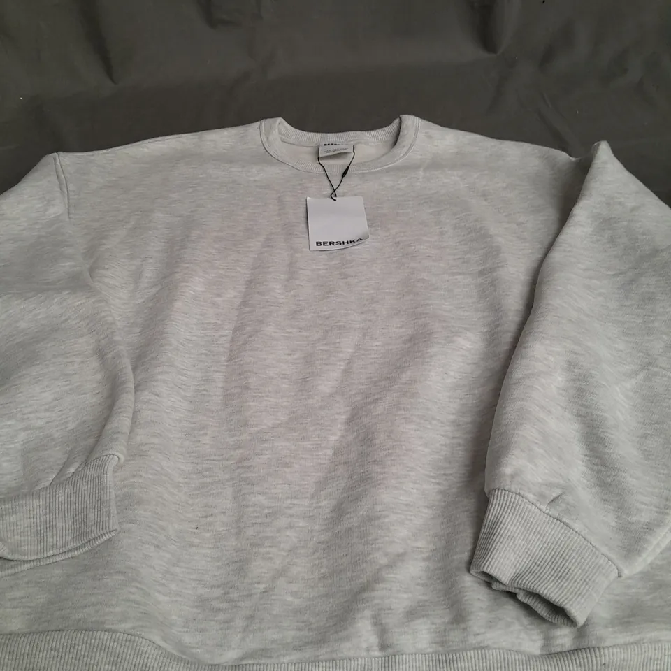 BERSHKA LIGHT GREY SWEATSHIRT - EUR MEDIUM
